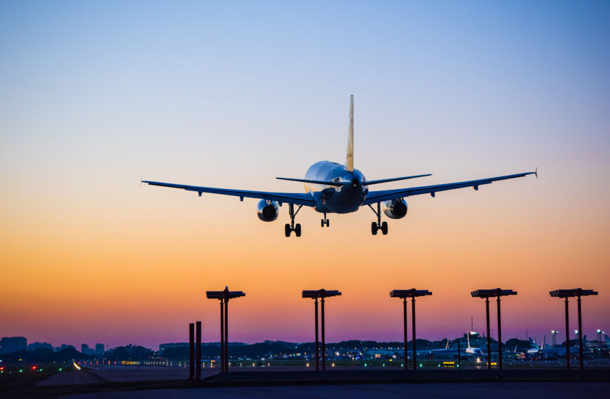 ¿Qué implica el cabotaje aéreo que propone AMLO y cómo afecta a las aerolíneas nacionales?