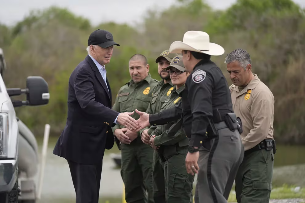 Biden Ordena Cierre Temporal de la Frontera con México ante Aumento de Migrantes