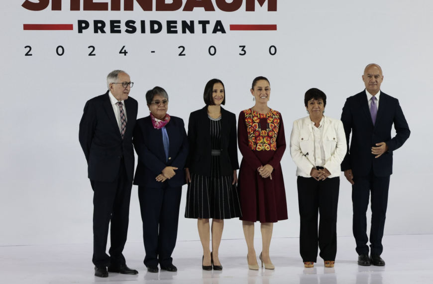 Claudia Sheinbaum presenta a nuevos miembros de su Gabinete, combinando experiencia y confianza