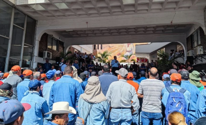 Navojoa se queda sin servicios públicos por conflicto entre el alcalde y sus trabajadores