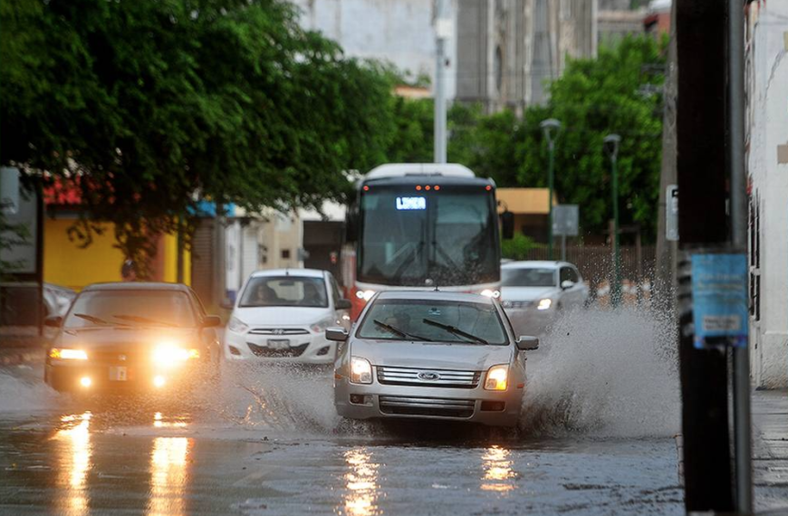 ¡Saca el paraguas! Conagua advierte fin de semana lluvioso y caluroso en Sonora