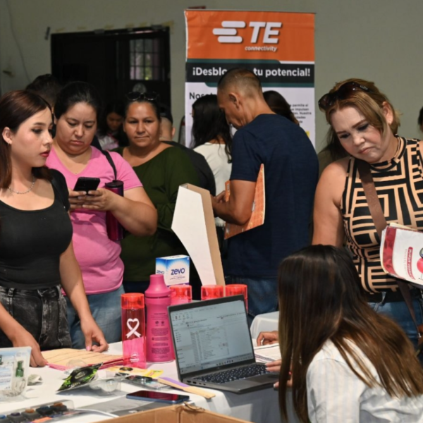 Gobierno de Sonora Impulsa el Empleo en Hermosillo: Más de 2 Mil Vacantes Ofrecidas en la 12ª Feria del Empleo