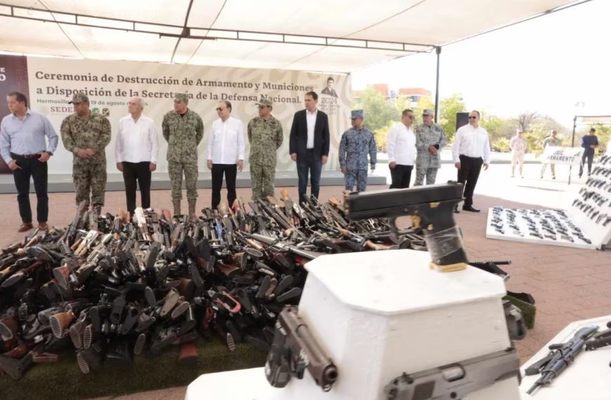 Destruyen más de 500 Armas Decomisadas en Sonora en una Ceremonia Militar