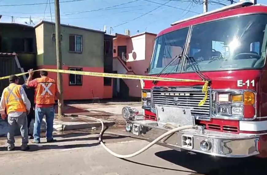 Rescatan a familia de incendio en vivienda de Ciudad Obregón