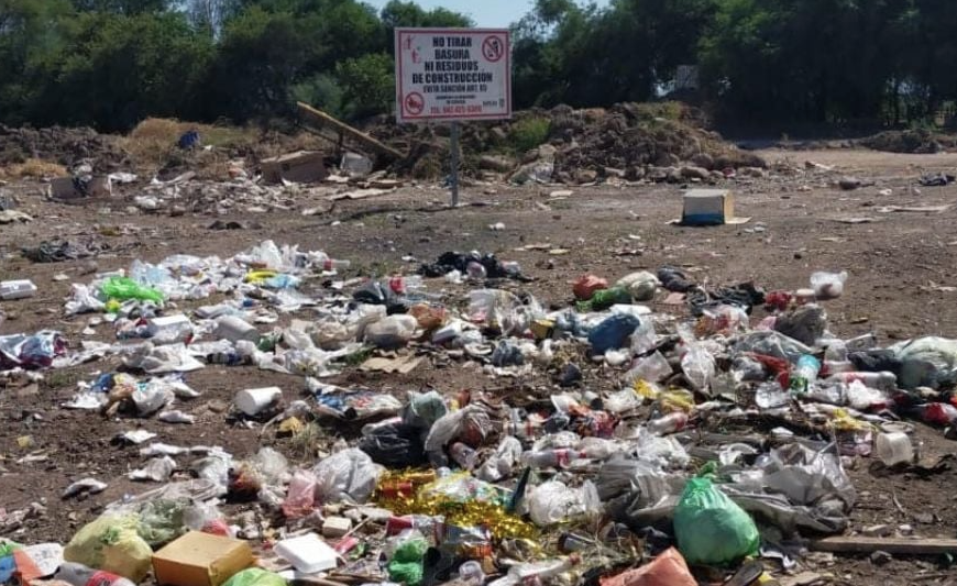 Fraccionamiento Laureles en Navojoa se enfrenta a la formación de basureros clandestinos