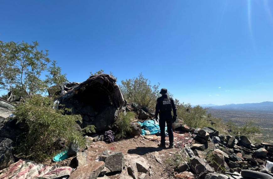 Destrucción de puntos de observación clandestinos entre Sonora y Arizona