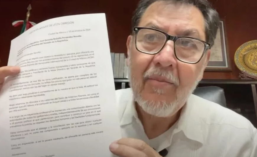 Fernández Noroña recibe carta de disculpa tras agresión en sala de espera vip del AICM