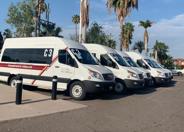 Unidades Van Mejoran Transporte Escolar en Navojoa, pero Siguen las Carencias en Colonias