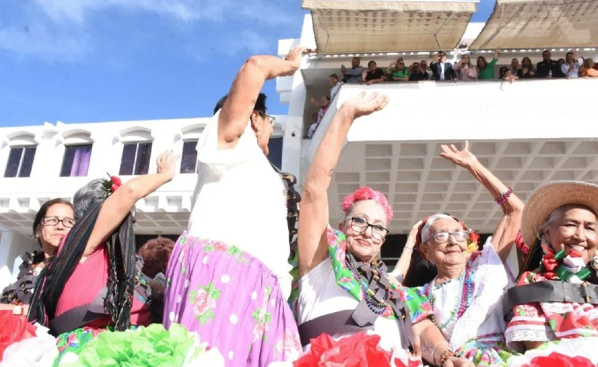 Todo Listo para el Desfile de la Revolución Mexicana en Navojoa