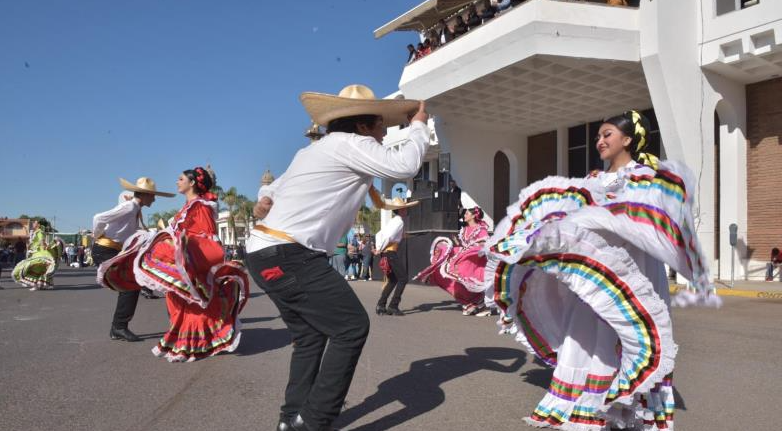 Navojoa celebra el 114 aniversario de la Revolución Mexicana con desfile tradicional