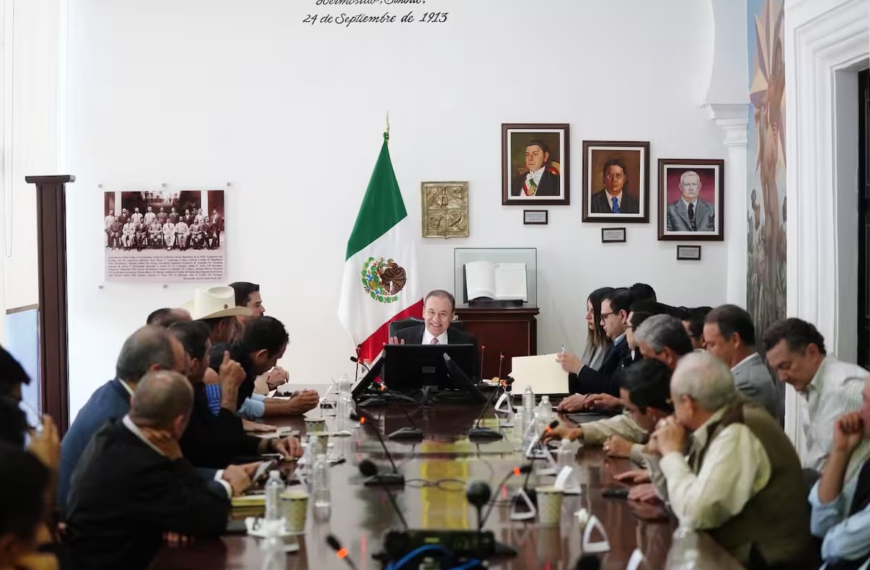 Atrae Alfonso Durazo nuevas inversiones con beneficios fiscales al sector empresarial