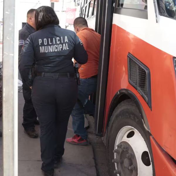 Familiares denuncian abandono de chofer detenido tras atropellamiento en Hermosillo