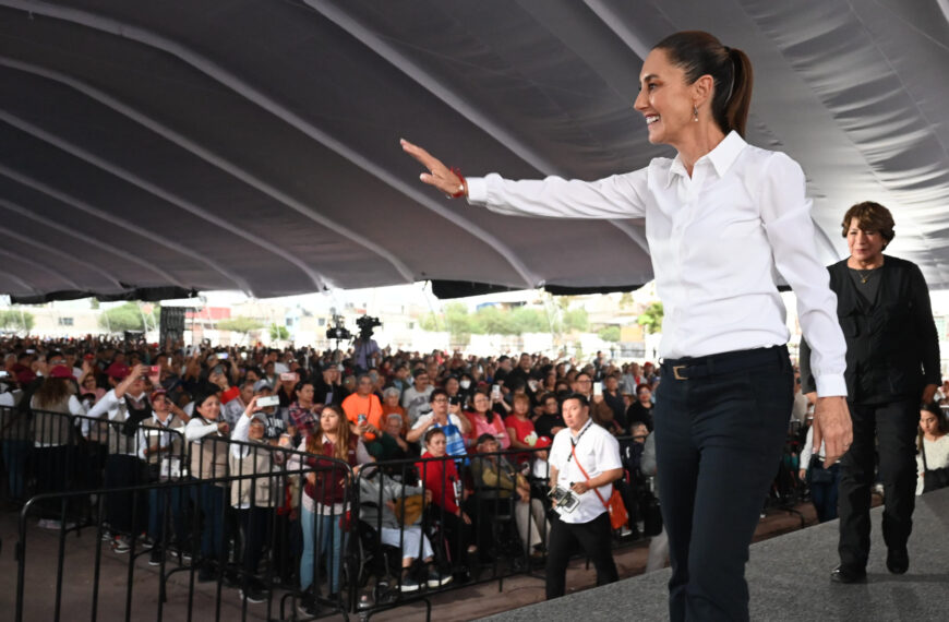 Claudia Sheinbaum encabeza entrega de tarjetas del Programa de Mejoramiento de Vivienda para el Bienestar en el Estado de México