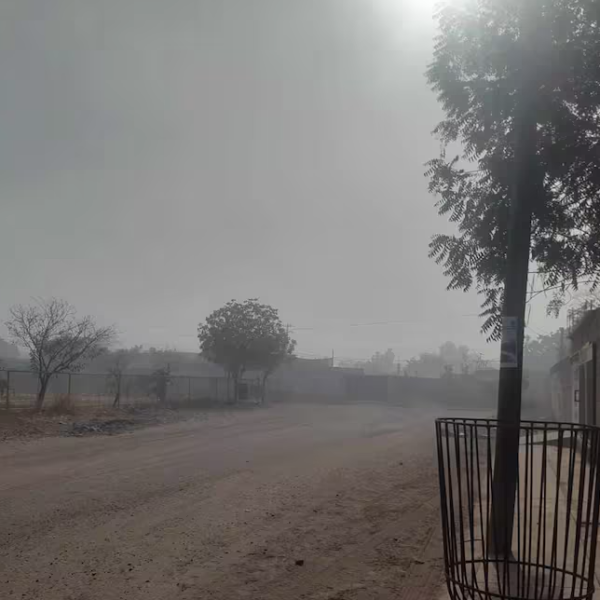 Incendio en basurón municipal de Navojoa afecta a la población con denso humo
