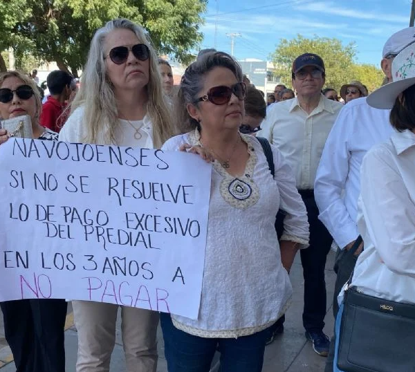 Ciudadanos de Navojoa protestan contra aumento de impuestos y exigen transparencia