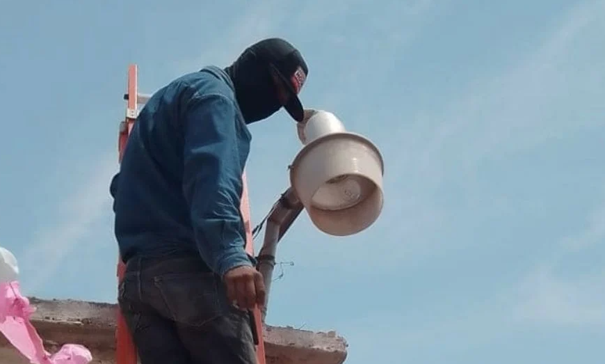 30% del alumbrado público en Navojoa está defectuoso; vecinos exigen soluciones