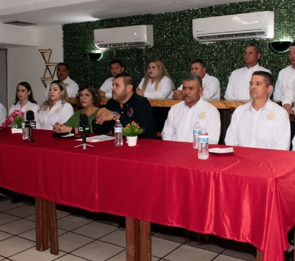 Fernando Valenzuela asume liderazgo del nuevo sindicato en el Ayuntamiento de Navojoa