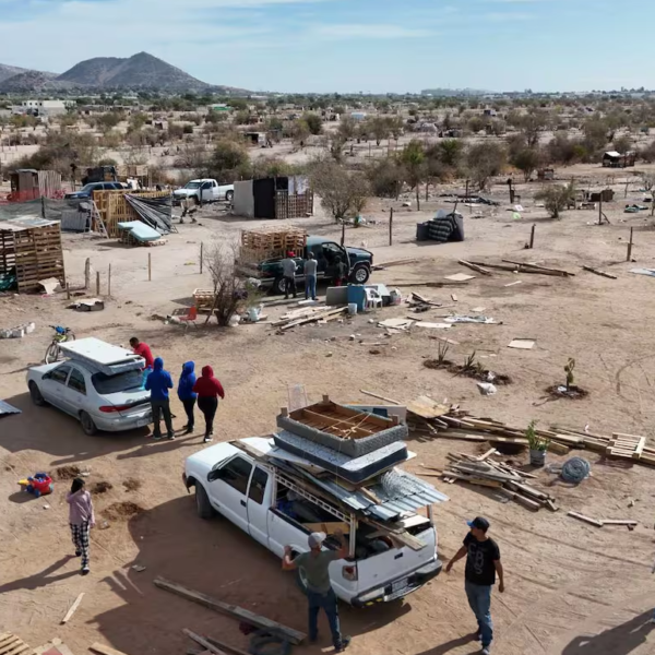 Ayuntamiento de Hermosillo apoyará a familias desalojadas en la invasión Tres Reinas