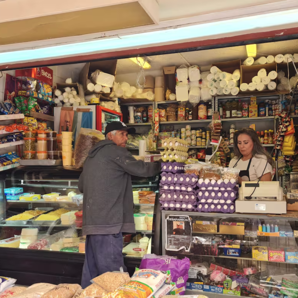 Locatarios del Mercado Municipal de Hermosillo contemplan mantener puntos de venta provisionales