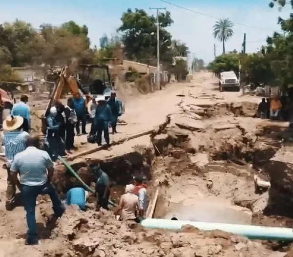 Tubería obsoleta en Navojoa provoca colapsos constantes y agua contaminada