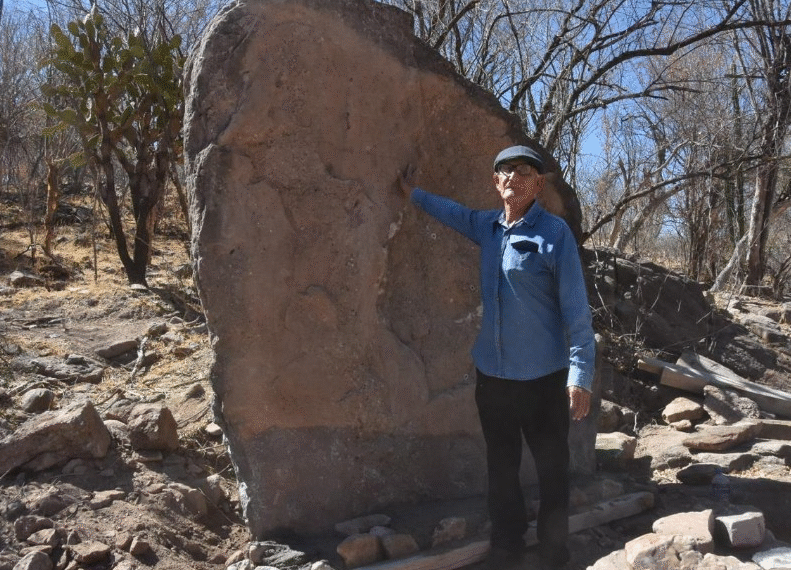 Lombardo Ríos cumple su sueño: reencuentro con piedra ancestral en Navojoa