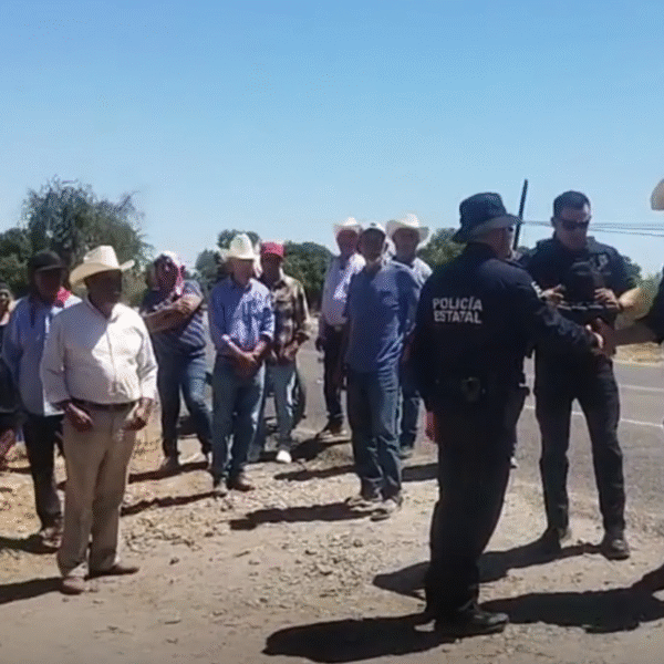 Indígenas mayos denuncian intimidación policíaca durante toma del INPI en Sonora