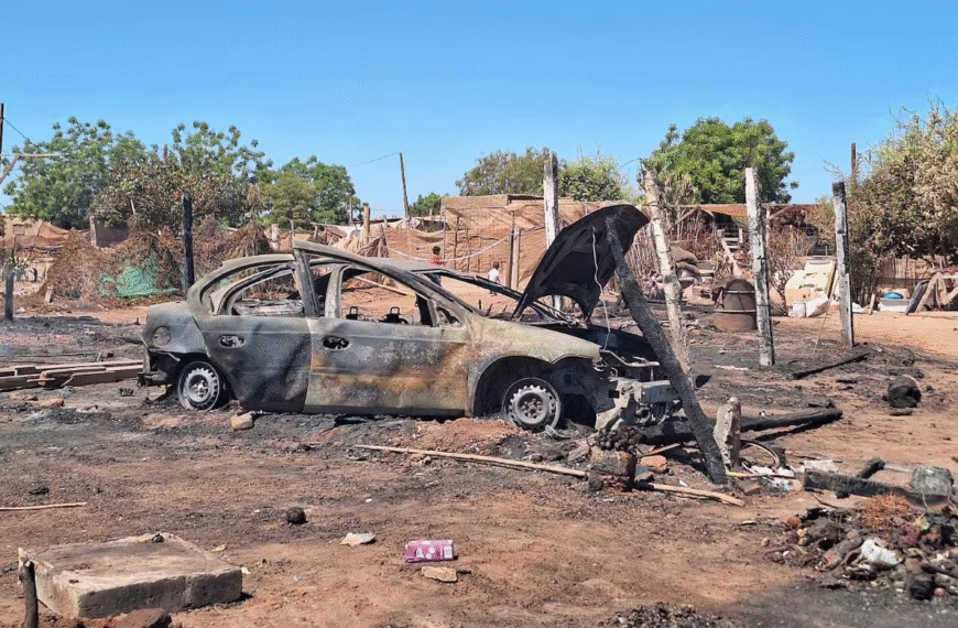 Pierden todo en incendio en Pueblo Yaqui; seis familias piden apoyo para reconstruir sus hogares