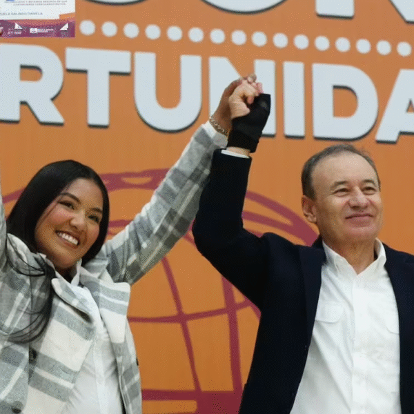 Gobernador Durazo respalda la educación con entrega de más de 465 mil becas en Sonora