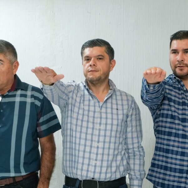 Alcalde toma protesta al Comité Ciudadano de Seguridad Pública en Huatabampo