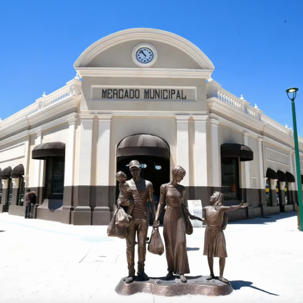 Locatarios alistan su regreso al Mercado Municipal de Hermosillo tras rehabilitación