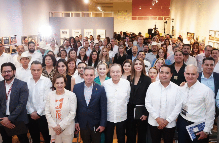 Durazo actualiza el Plan Estatal de Desarrollo para consolidar la transformación de Sonora