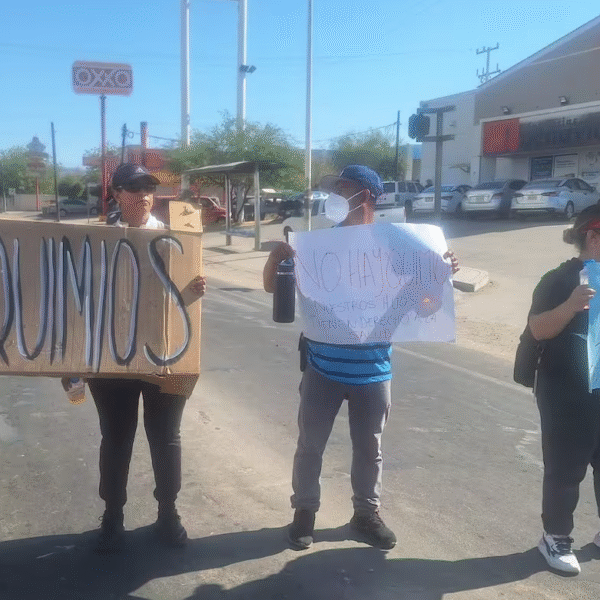 Protestan por escasez de medicamentos oncológicos en el Hospital Infantil de Sonora