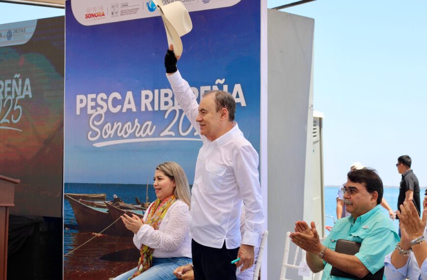 Gobernador Durazo y alcalde ‘Beto’ Vázquez se reúnen con pescadores de Yavaros para atender necesidades del sector