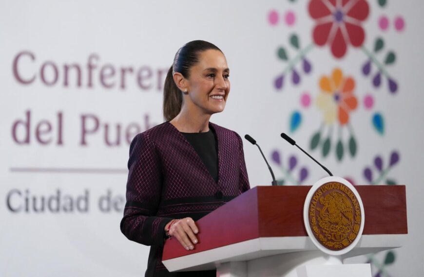 Sheinbaum afirma que México busca una relación de iguales con Estados Unidos, sin renunciar a la defensa de los connacionales