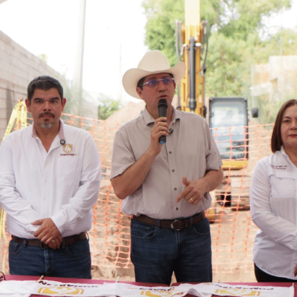 Inaugura Elías Retes segunda etapa de la obra Colector Nogalitos