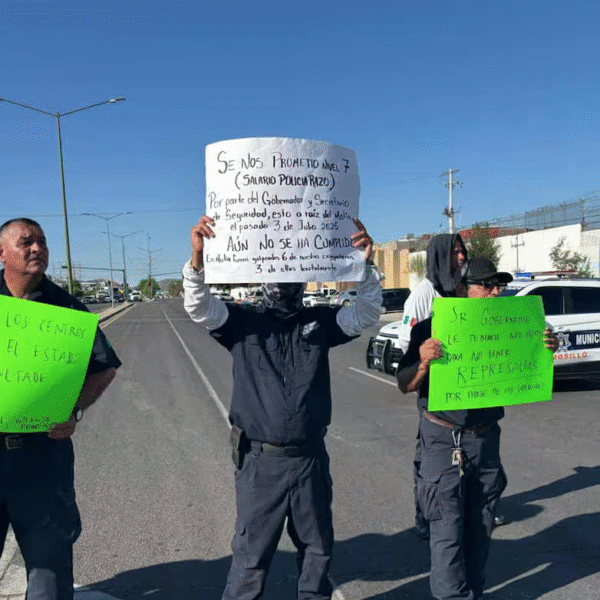 Custodios del Itama protestan en Hermosillo y se reúnen con el Secretario de Seguridad Pública