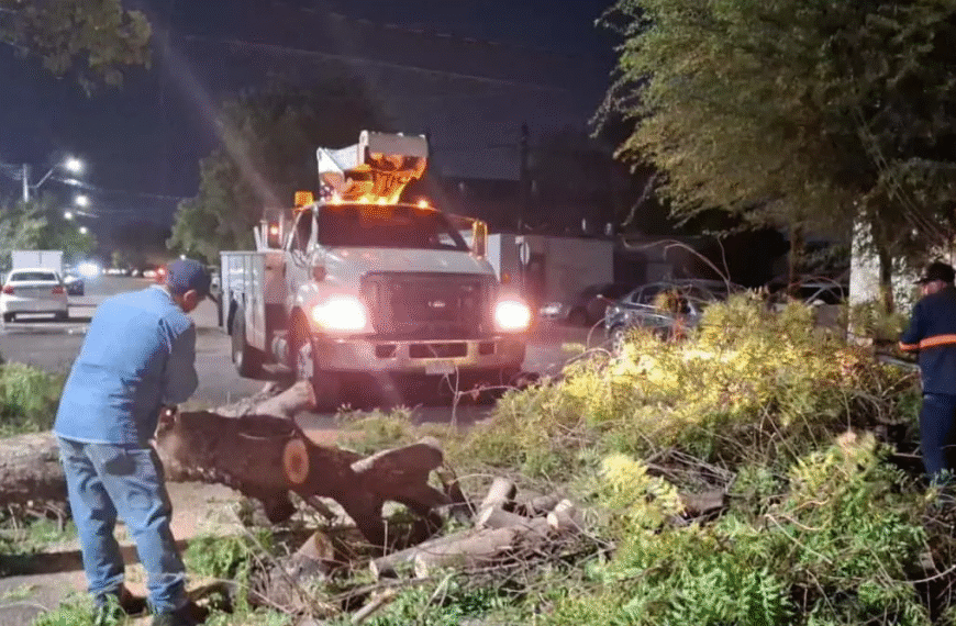 Ayuntamiento de Hermosillo refuerza apoyo en colonias del norte tras inundaciones