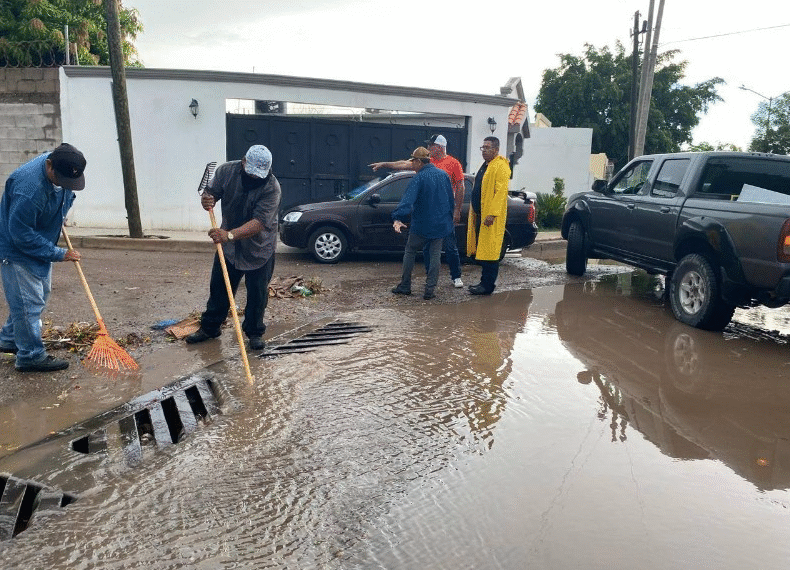 Basura en la calle reduce hasta 80% el flujo del agua pluvial en Navojoa