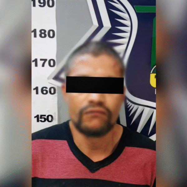 Ciudadanos someten a presunto asaltante en Nogales y lo entregan a las autoridades