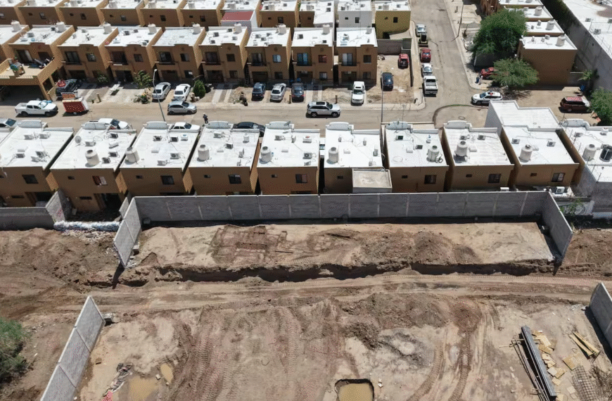 Vecinos de Villas de San Lorenzo inician acciones legales tras inundaciones en Hermosillo