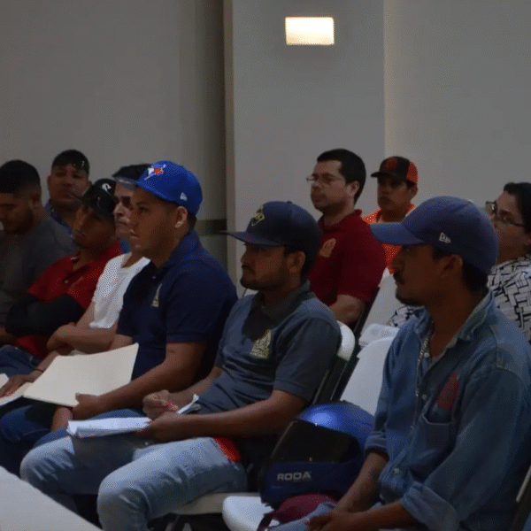 Denuncian desacato del Ayuntamiento de Navojoa ante reinstalación de trabajadores