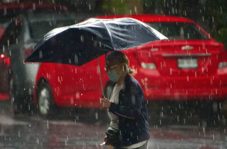 Tormenta tropical “Lorena” comienza a afectar Sonora; se esperan lluvias intensas y alta humedad