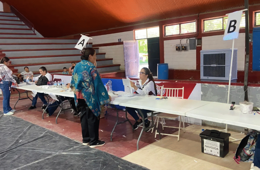Inicia entrega de Becas Sonora de Oportunidades en Navojoa para nivel básico