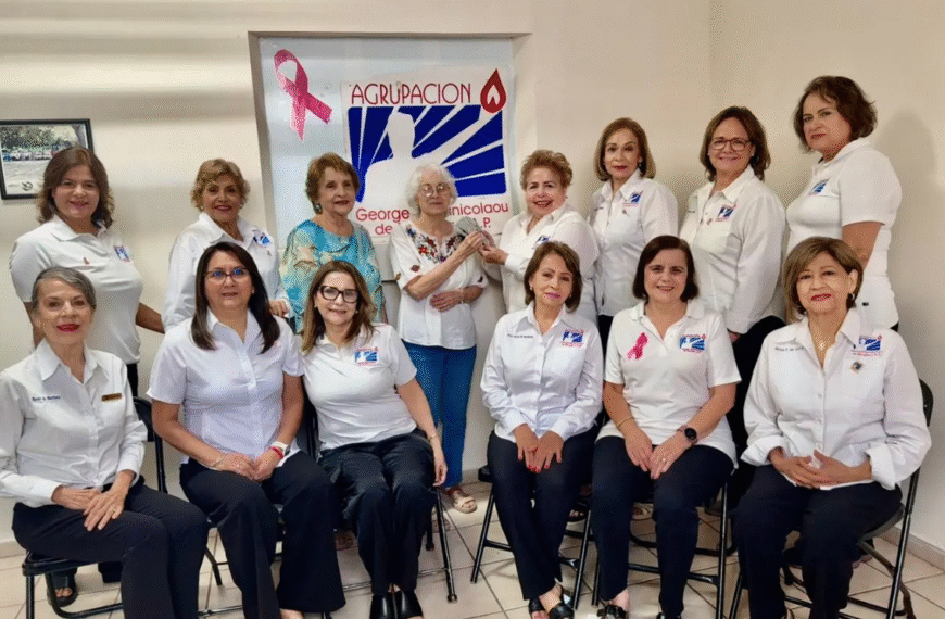 Recibe George Papanicolaou Navojoa 100 mil pesos a través de su rifa anual en apoyo a pacientes con cáncer