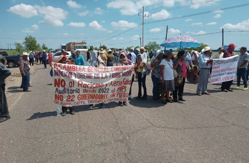 Tribu Mayo vuelve a bloquear carretera en Etchojoa ante falta de respuesta del Gobierno Federal