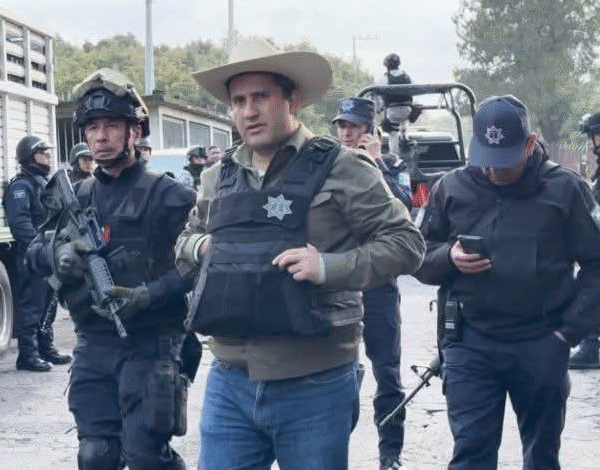 Alcalde de Uruapan pide auxilio federal