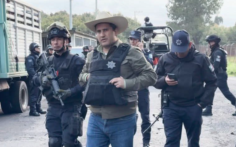 Alcalde de Uruapan pide auxilio federal
