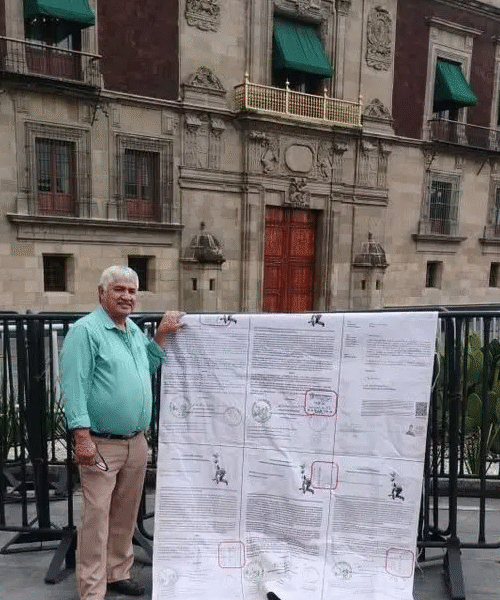 Gobierno Tradicional Mayo protesta en Palacio Nacional contra el INPI: “Dividen a la Nación Yoreme”
