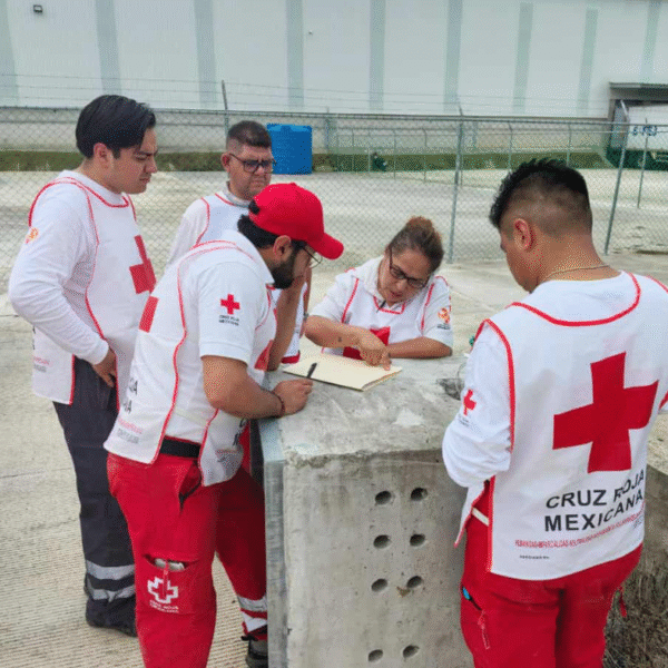 Nogalense apoya a damnificados por inundaciones en Veracruz