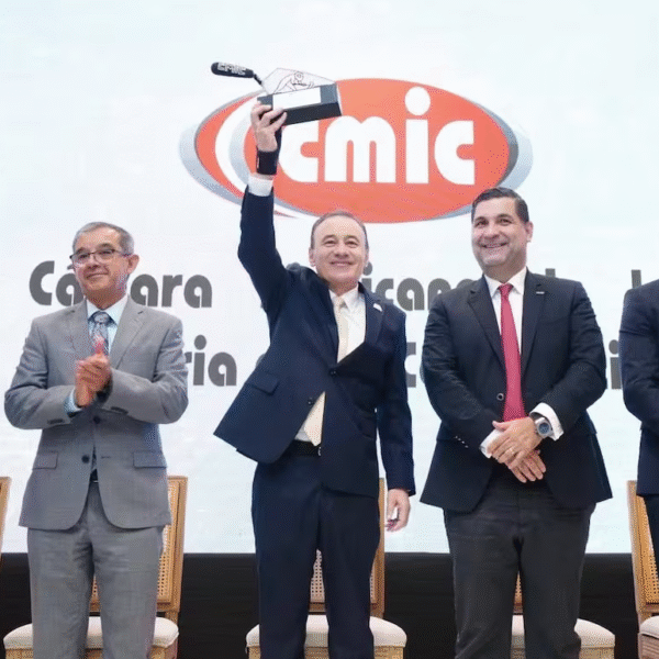 Durazo impulsa participación local en obras públicas